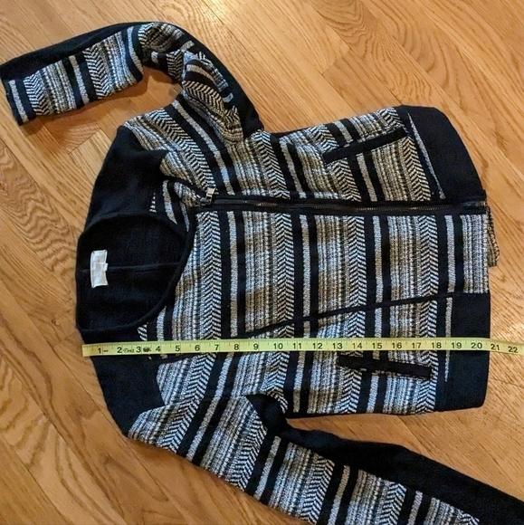 Lou & Grey XS Black & White‎ Striped Off Center Zipper Moto Jacket - Picture 7 of 10